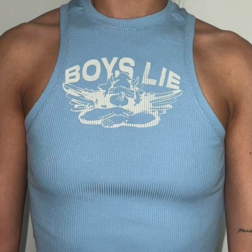 boys lie tank top. perfect condition
